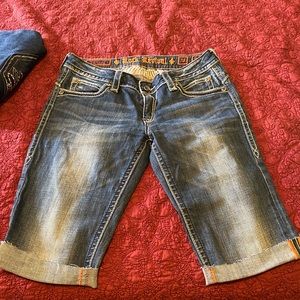 Rock Revival capris  Size 30 EXCELLENT condition